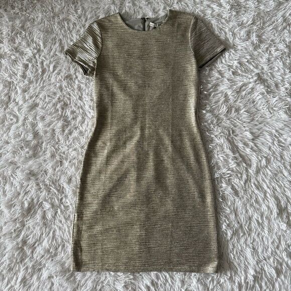 NWT Alice + Olivia Delora Silver Metallic Mini Cocktail Party Dress Size 8 - Picture 5 of 9